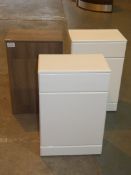 Lot to Contain 3 Assorted Bathroom Units in Oak and White