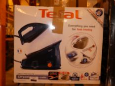 Boxed Tefal High Pressure Steam Generating Iron RRP £150