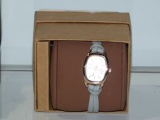 Boxed Mantaray Grey Leather Strap Ladies Designer Wrist Watch RRP £40