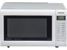Boxed Panasonic NN-CT55W Countertop Microwave Oven in White RRP £130