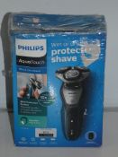 Boxed Philips Aqua Touch Wet and Dry Triple Head Shaver RRP £160