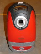 Miele Complete Cat And Dog Cylinder Vacuum Cleaner With No Accessories RRP £120