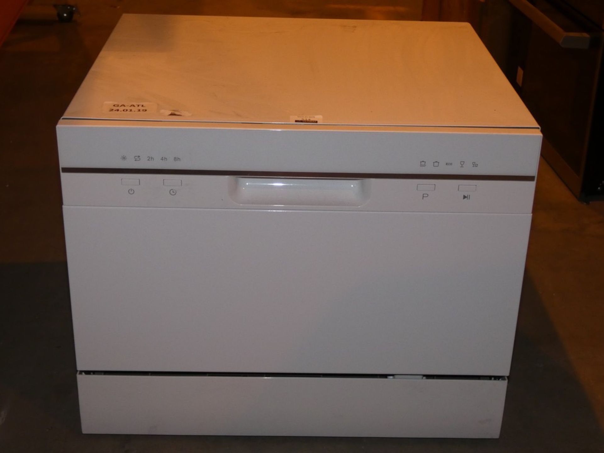 GBWDMTT Counter Top Dish Washer in White