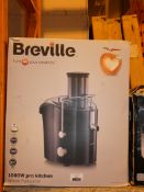 Boxed Breville 1000W Fruit Juicer RRP £80