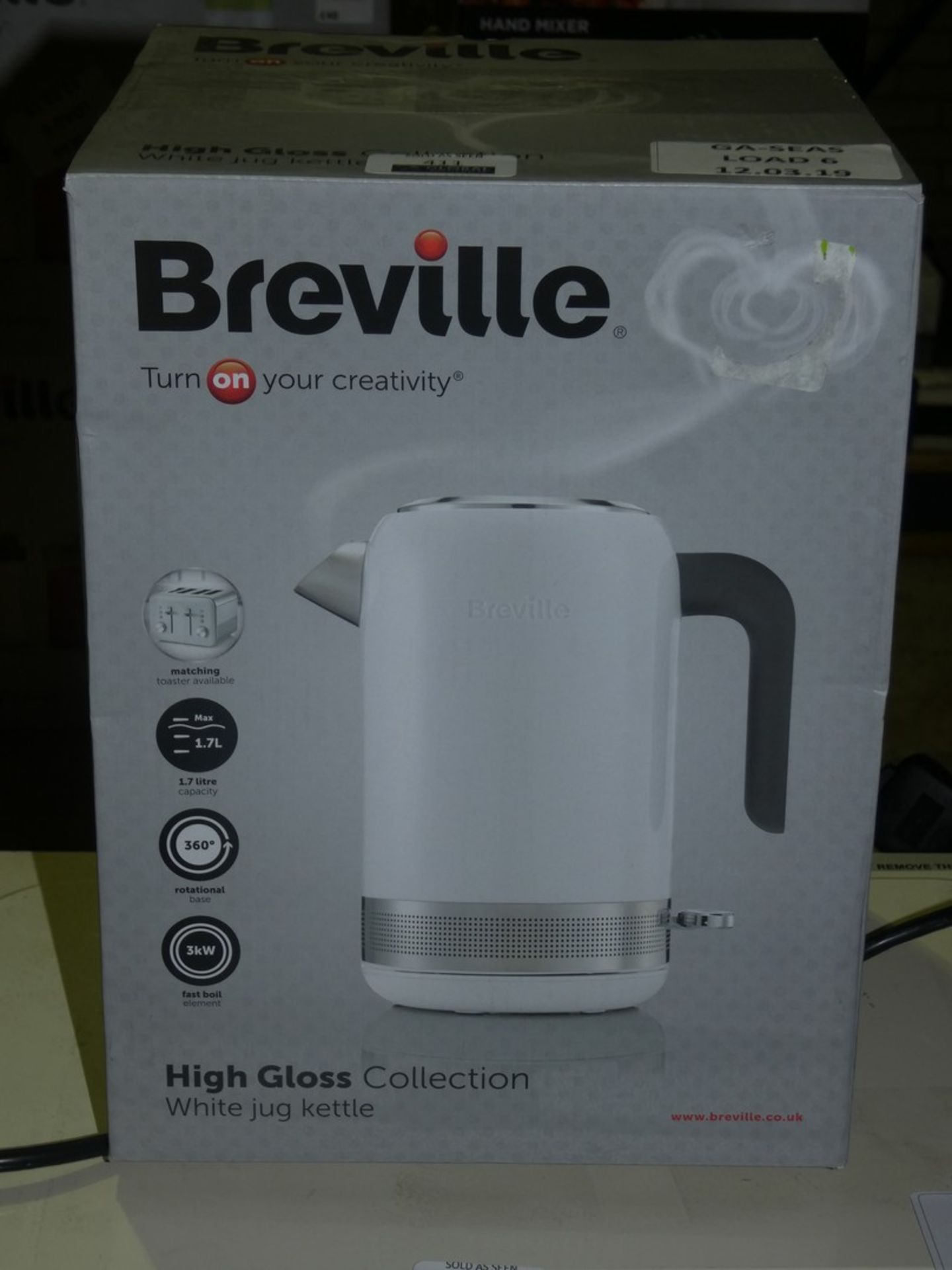Boxed Breville High Gloss Collection Cordless Jug Kettle