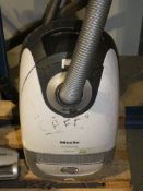 Miele Complete Cylinder Vacuum Cleaner