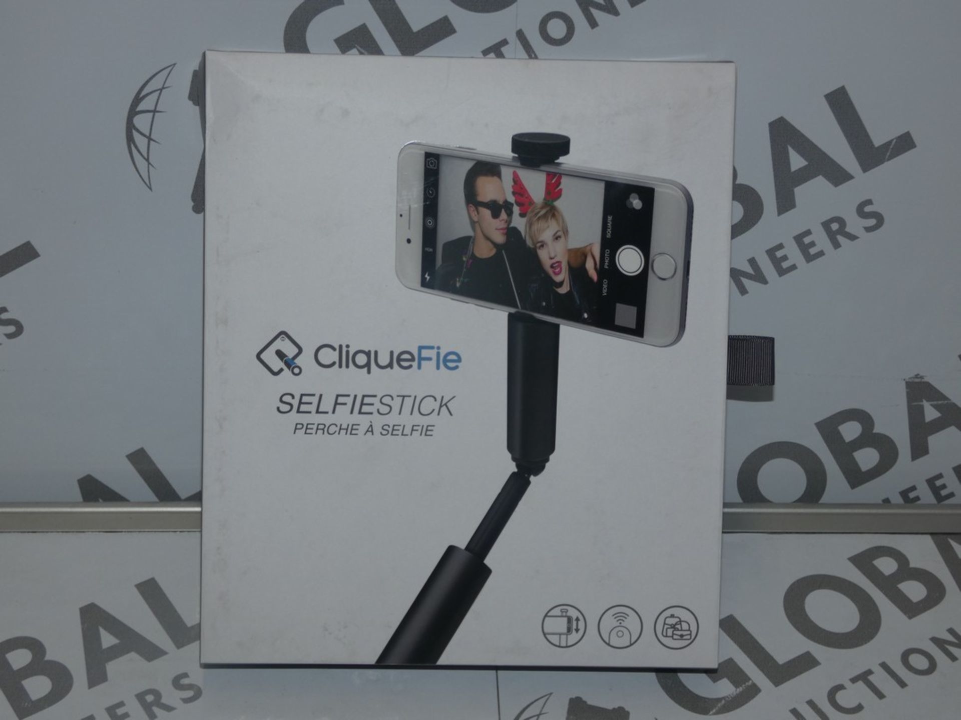 Lot to Contain 5 Boxed Cliquefie Selfie Sticks Space Grey RRP £45 Each