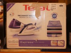 Boxed Tefal Express Easy Control Steam Generating Iron RRP £90 (Viewing Is Highly Recommended)