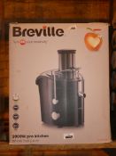 Boxed Breville Collection 1000W Fruit Juicer RRP £100 (Viewing Is Highly Recommended)