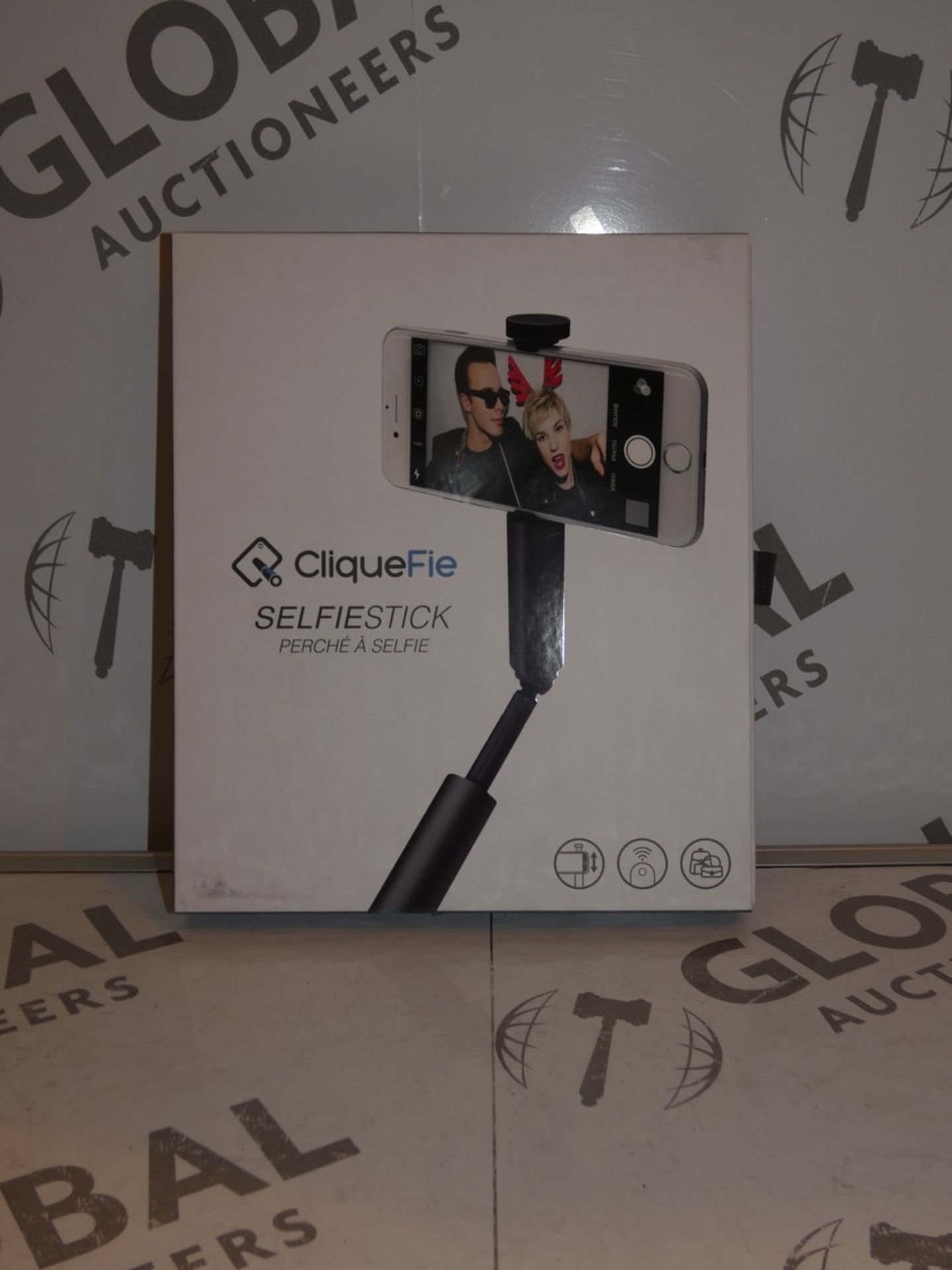 Lot to Contain 5 Boxed Cliquefie Selfie Sticks in Space Grey RRP £45 Each