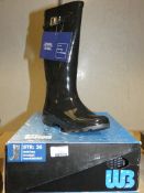 Boxed Brand New Pair of Water Breaker Black Buckle Fur Lined Wellington Boots in Size EU38 RRP £26