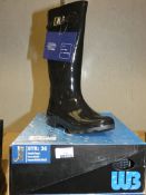 Boxed Brand New Pair of Water Breaker Black Buckle Fur Lined Wellington Boots in Size EU36 RRP £26