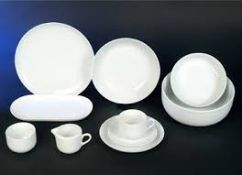 Boxed 12 Piece Creatable Porzeellan House Dinnerwear Set (11345)(C241458)RRP £45