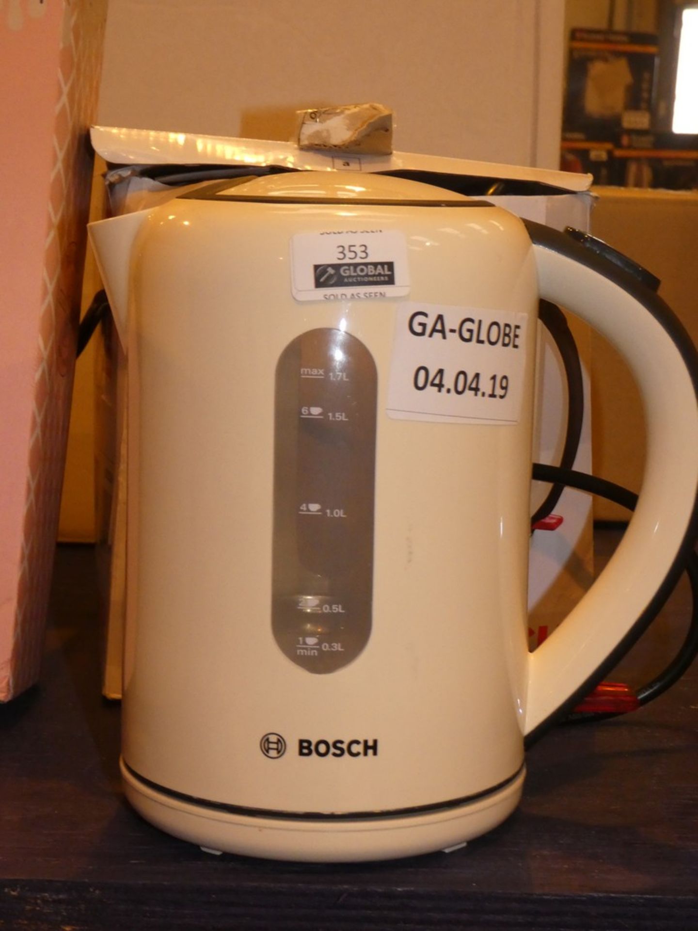 Lot to Contain 2 Assorted Boxed and Unboxed Bosch 1.7L Cordless Jug Kettles