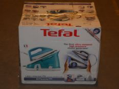 Boxed Tefal Effectis High Pressure Steam Generating Iron RRP £130