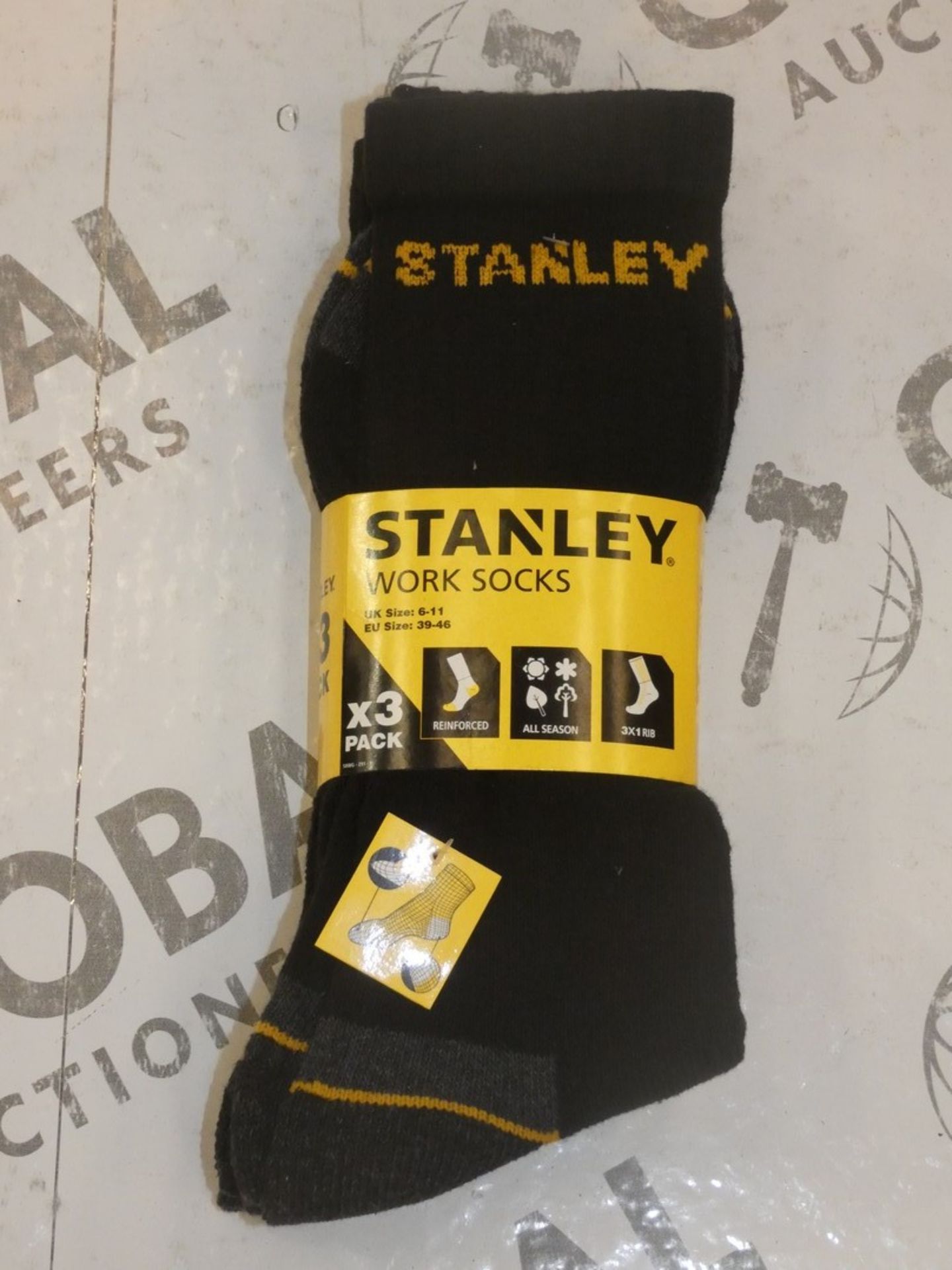 Box Containing 48 Packs of 3 Stanley Work Socks in Size 6 - 11 Combined RRP £290