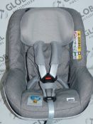 Maxi Cosy Pearl 2 Way In Car Kids Safety Seat (745525) RRP £190