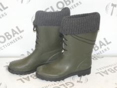 Brand New Pair of EU38 Khaki Green Lace Up Wellington Boots with Fur Trim