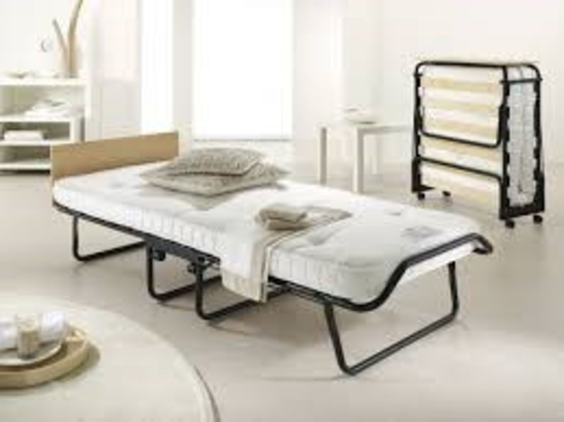 Single Folding Guest Bed RRP £150 (794479)