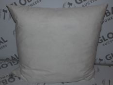 Lot to Contain 4 Uncovered Riva Home Feather Filled Scatter Cushions Combined RRP £40 (15409830)(