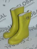 Brand New Pair of Size EU37 Oufan Bright Yellow 100% Waterproof Wellingtons with Welded Seems