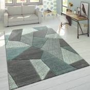 Grey and White Embossed Area Floor Rug RRP £65 (PSCH1063)