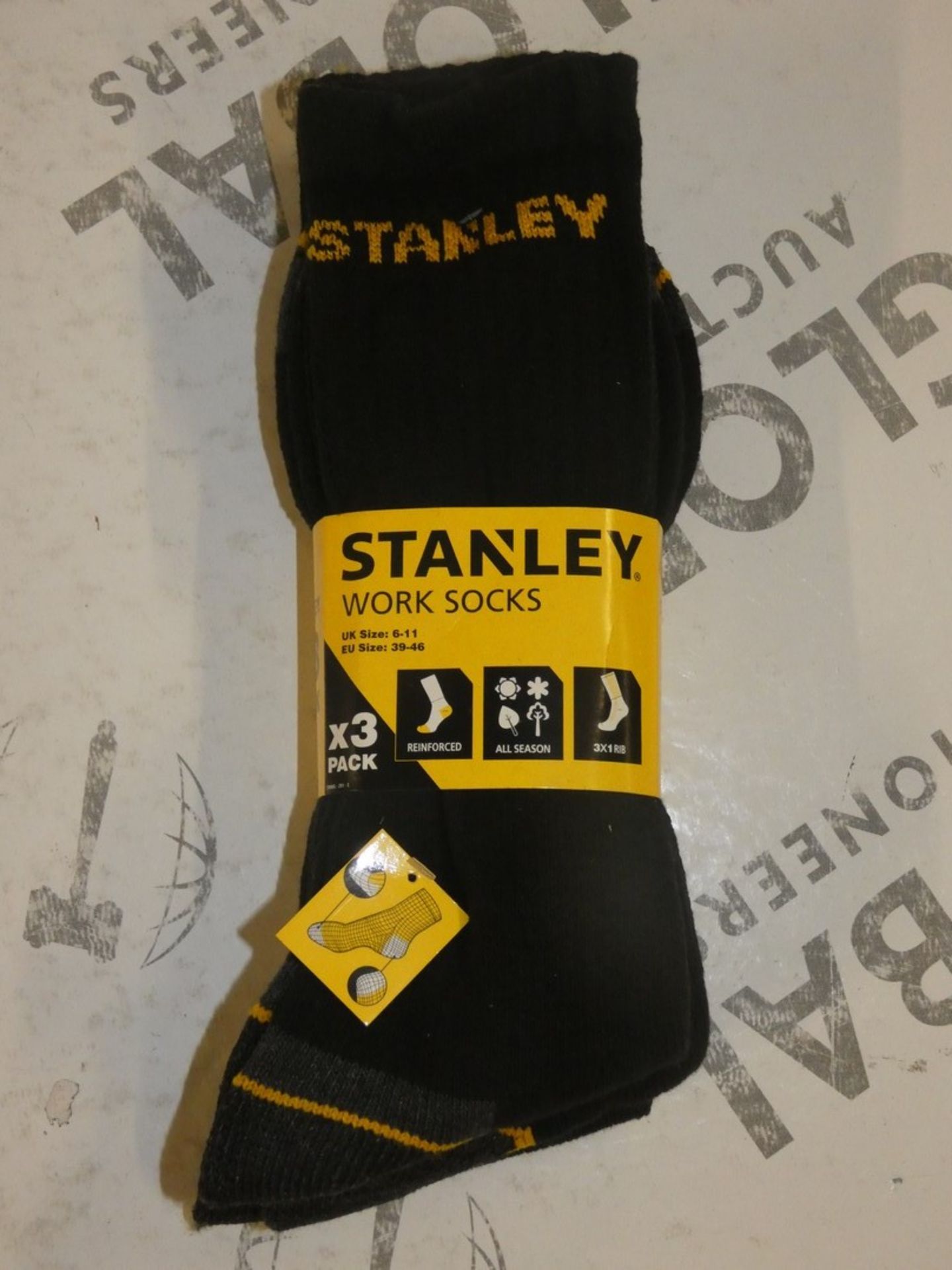 Lot to Contain 10 Brand New Packs of 3 Size UK6 - 11 Stanley Socks Combined RRP £60