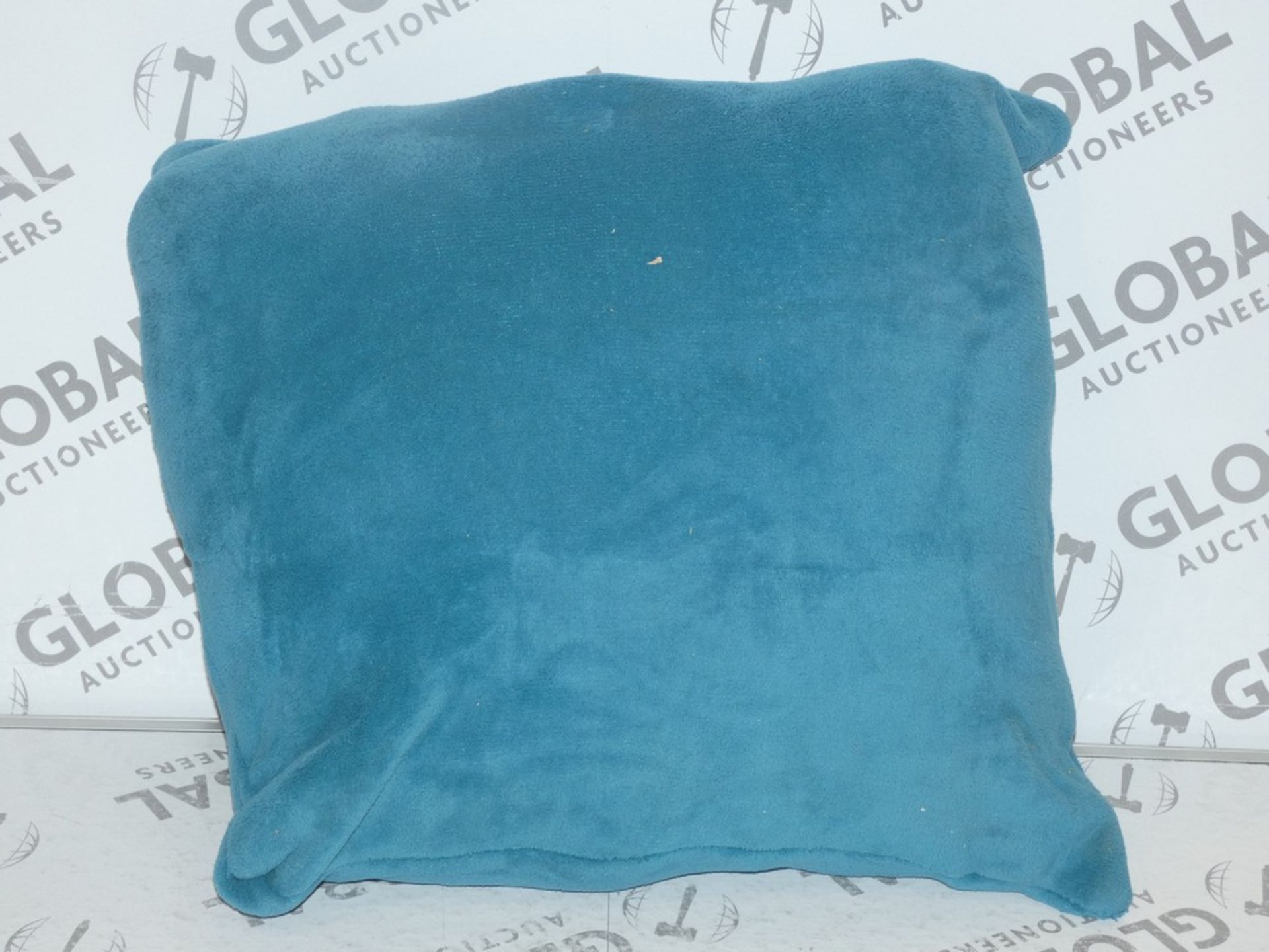 Lot to Contain 2 55 x 55cm Teal Blue Designer Scatter Cushions RRP £50 (11173)
