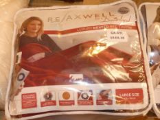 Lot to Contain 2 Dreamland Luxury Heated Red Throws