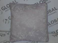 Lot to Contain 3 Assorted Covered and Uncovered Serene Scatter Cushions (11008)