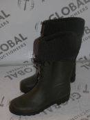 Lot to Contain 2 Brand New Pairs of Size EU38 Khaki Green Fur Lined Wellington Boots