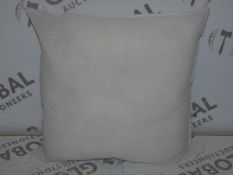 Lot to Contain 6 Uncovered Scatter Cushions in White Combined RRP £20 (9555)(133839222)