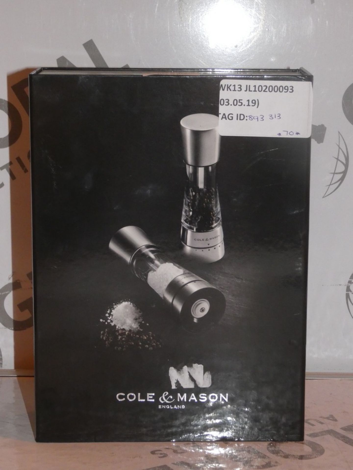 Boxed Cole and Mason Salt & Pepper Set RRP £70 (833313)