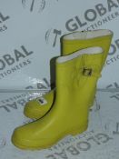 Brand New Pair of Oufan Yellow Waterproof Wellington Boots in EU35