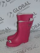 Brand New Pair of Size EU36 Oufan Hot Pink 100% Wa