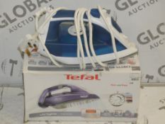 Assorted Items to Include 1 Tefal Ultra Glide Iron, 1 Bosch Iron and 1 Rowetta Iron RRP£40each