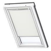 Velux Reef Window Blinds RRP£95-100each (1720812)(1720930)(Viewing or Appraisals Highly