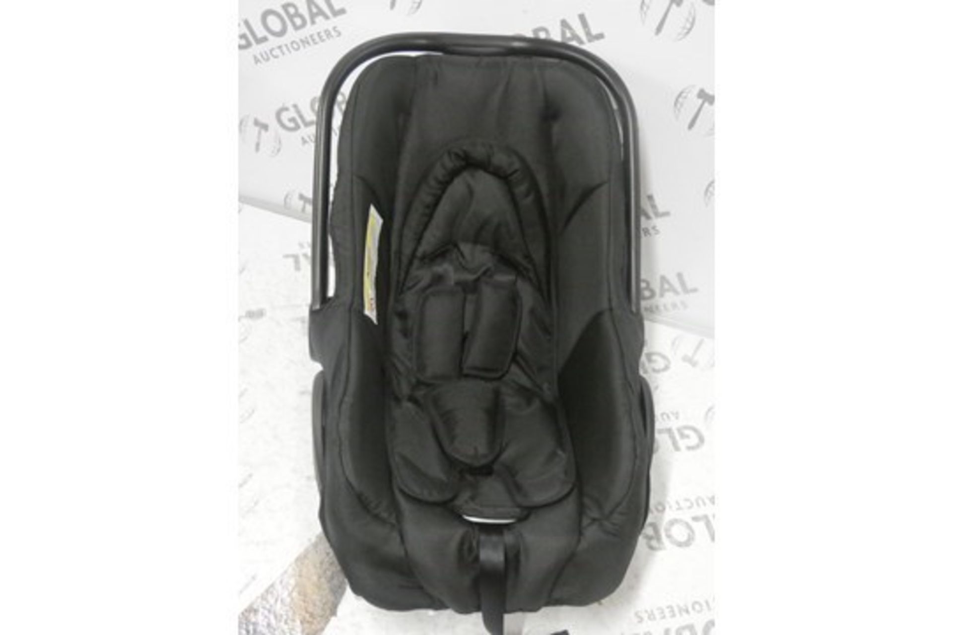 Brand New New Born Incar Kids Safety Seats RRP£95each (Viewing or Appraisals Highly Recommended)