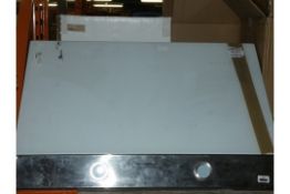 Angled Glass White Cooker Hood 19.04.19 (Viewing or Appraisals Highly Recommended)