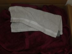 Lot to Contain 8 Assorted Hand Towels And Bath Towels From John Lewis And Partners In Assorted