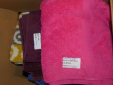 Assorted John Lewis and Partners Hand Towels and Bath Towels in Cotton RRP £10-£20 (2060878)(