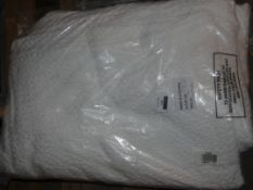 Desighn Project 143 Super Soft White Duvet Cover Set RRP£100.0 (1819286)(Viewings Or Apraisals
