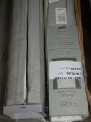 Lot to Contain 3 Assorted Croft Collection Venetian Blinds And Roller Blinds RRP £50-65 Each (