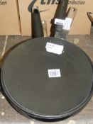 Lot To Contain 4 Assorted Items To Include Tefal Frying Pans And Pancake Pans Combined RRP£170.00 (