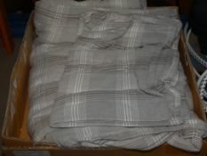 Chequered John Lewis Duvets RRP £50 (ret00198404)(ret00198405)(Viewing and Appraisals Highly