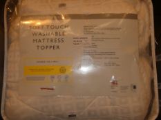 Bagged John Lewis Synthetic Double Soft Touch Washable Mattress Topper RRP£90.0 (2144273)