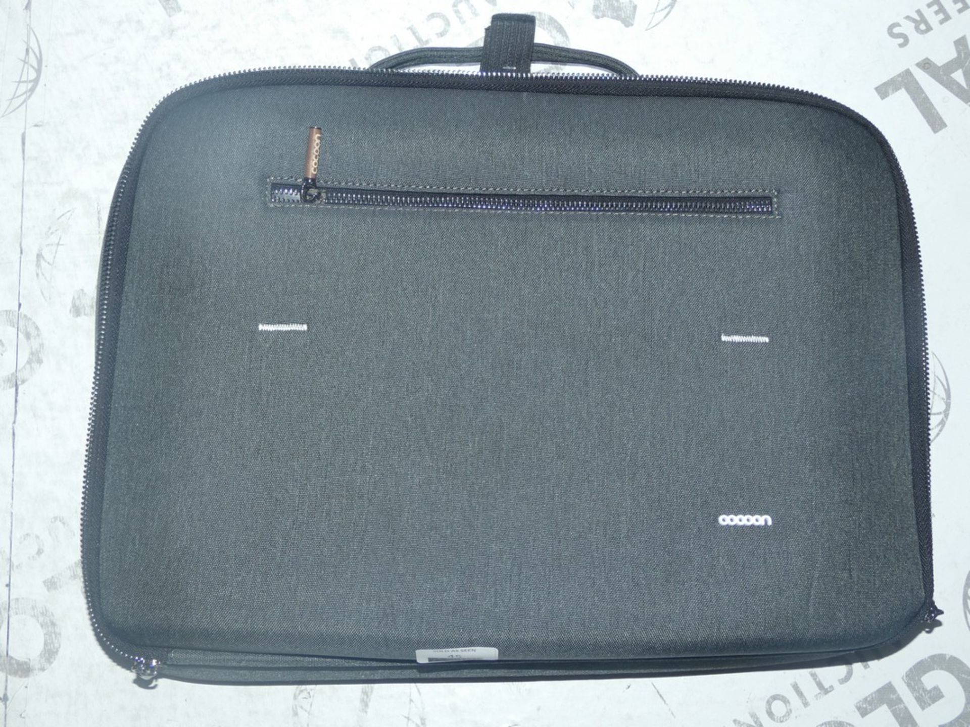 Lot To Contain 5x Cocoon Laptop Bags Combined RRP£150.0