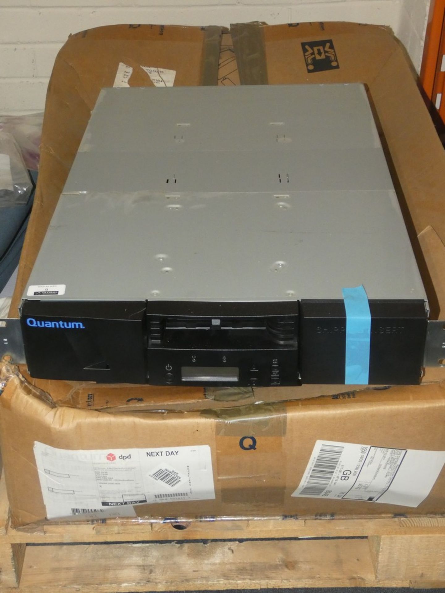 Boxed Quantum L700 Super Loader Tape Drive Auto Loader RRP £1300