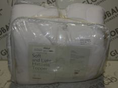 Bagged 150cm Kingsize Soft And Light Mattress Topper RRP£45.0 (2140563)(Viewings And Appraisals