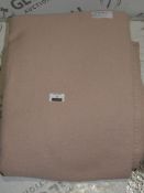 Large Salmon Pink Designer Throw RRP £120 (2158487) (Viewings And Appraisals Highly Recommended)